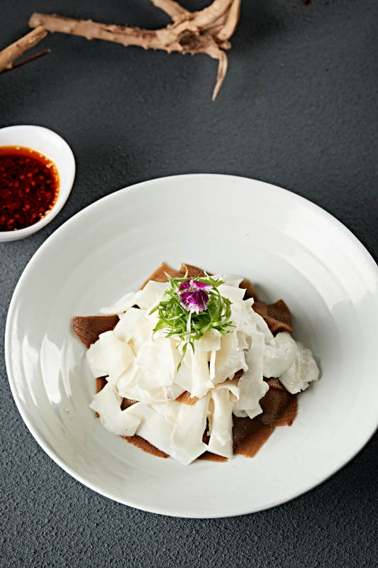 浇汁香辣毛肚黄喉片图片