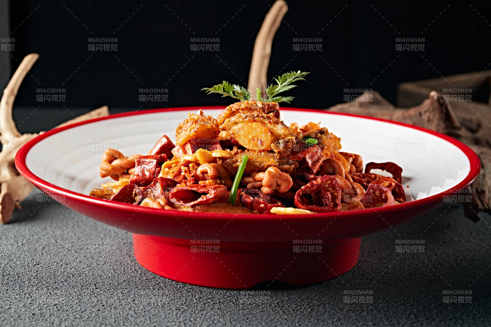 干炸辣味香酥酥脆小鲍鱼图片