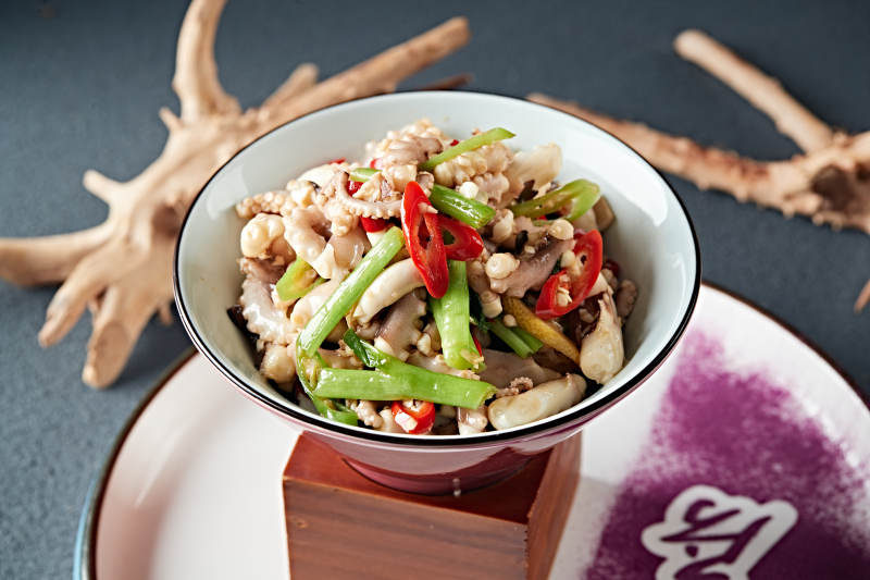 浇汁米椒小葱凉拌八爪鱼图片