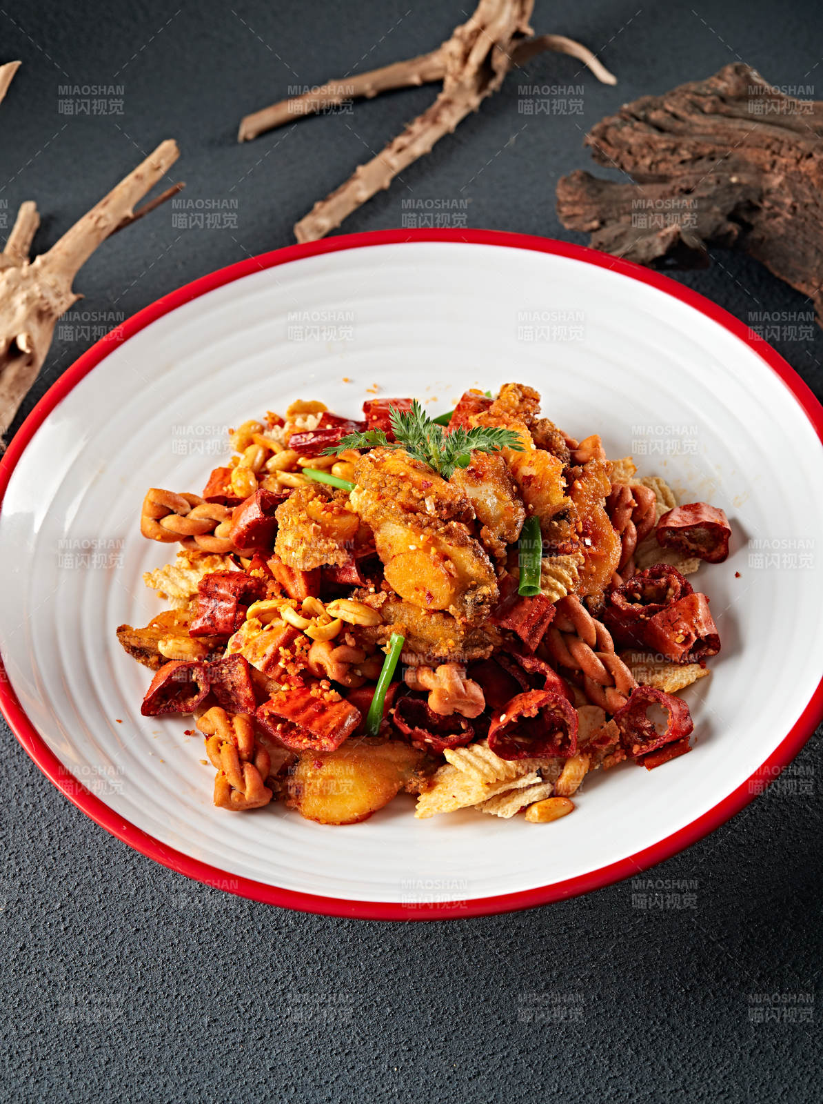 干炸辣味香酥酥脆小鲍鱼图片