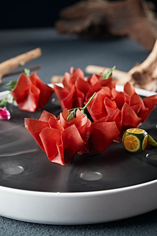 山楂陷炸馄饨图片