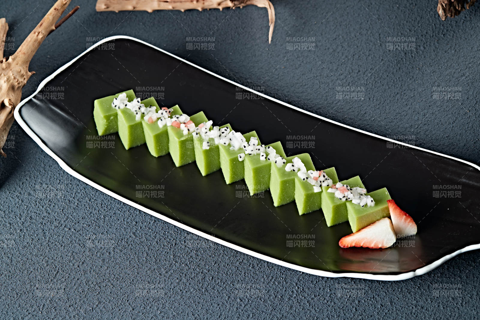 水果粒青豆慕斯图片