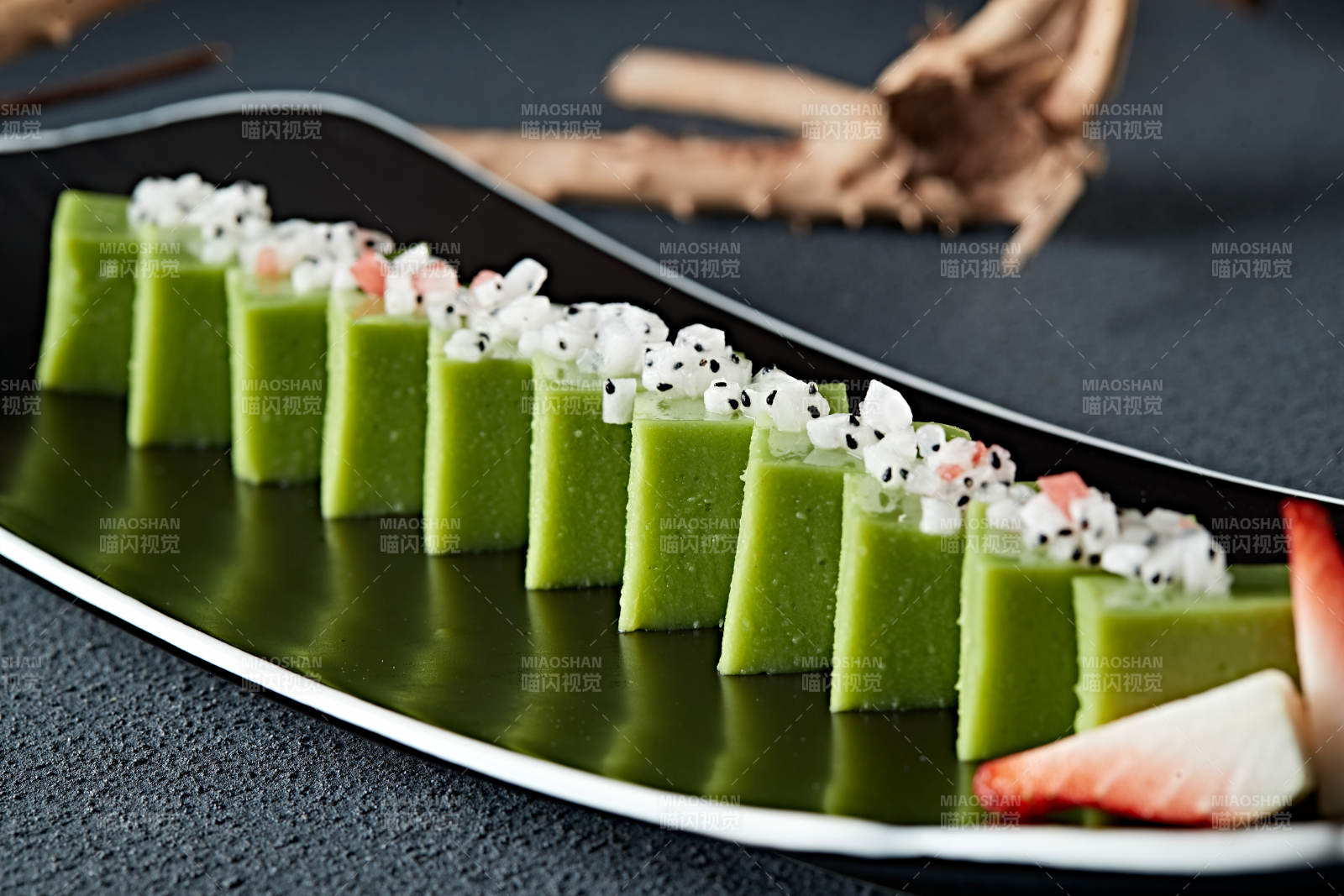 水果粒青豆慕斯图片