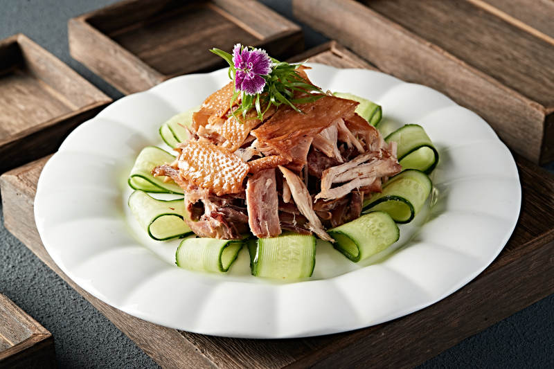 卤味传统手撕熏鸡图片