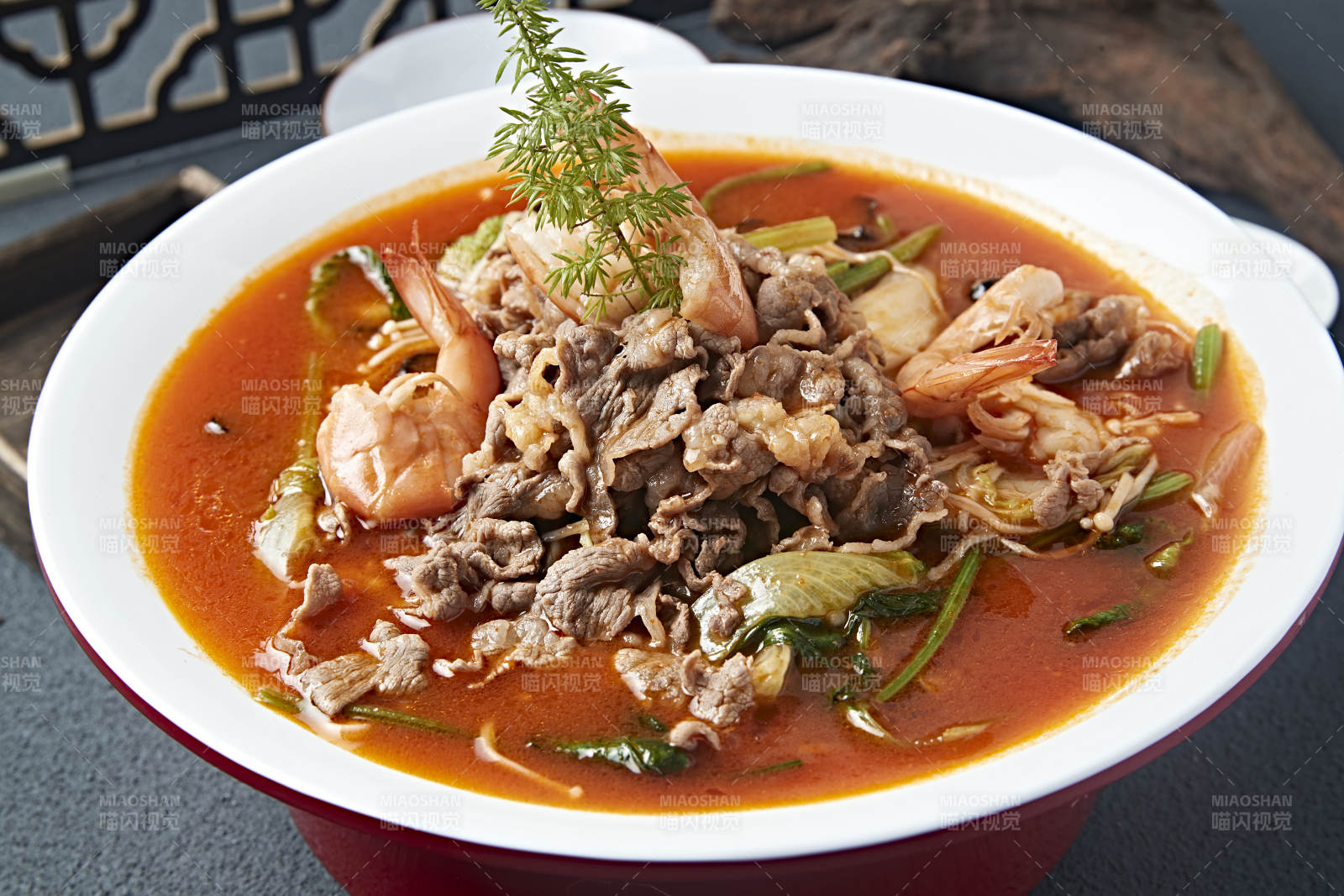 酸汤羊肉烩大虾图片