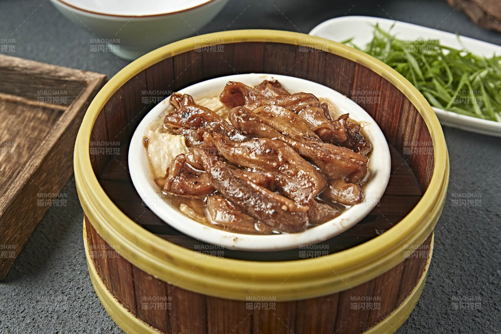 港式茶餐清炖猪肚图片