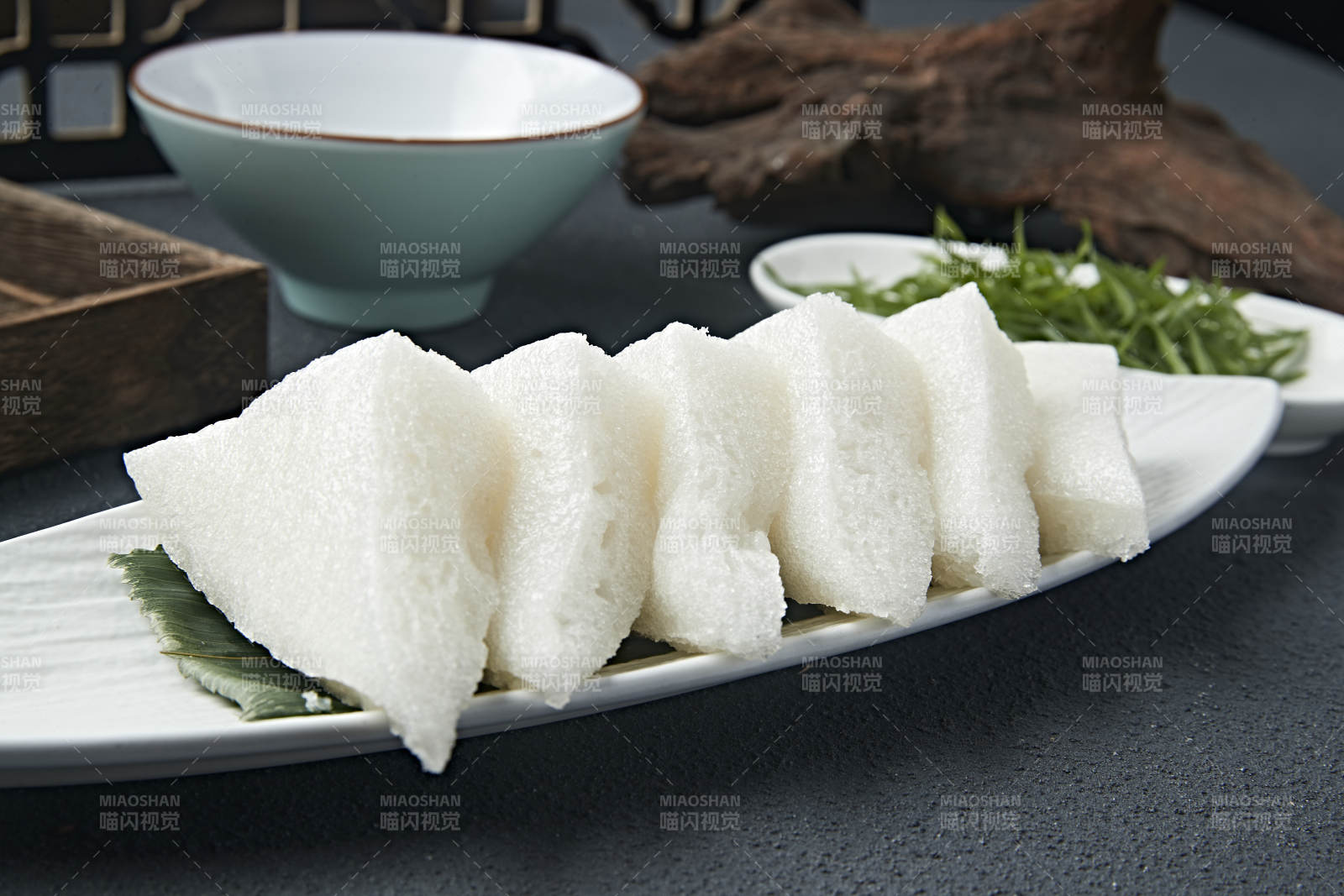 港式茶餐糯米拉糕图片