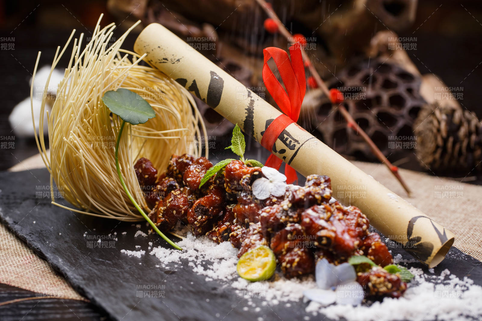 广式蜜汁叉烧小排骨图片