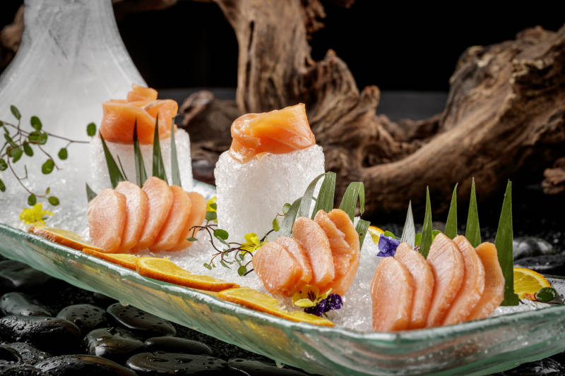 极品三文鱼刺身图片