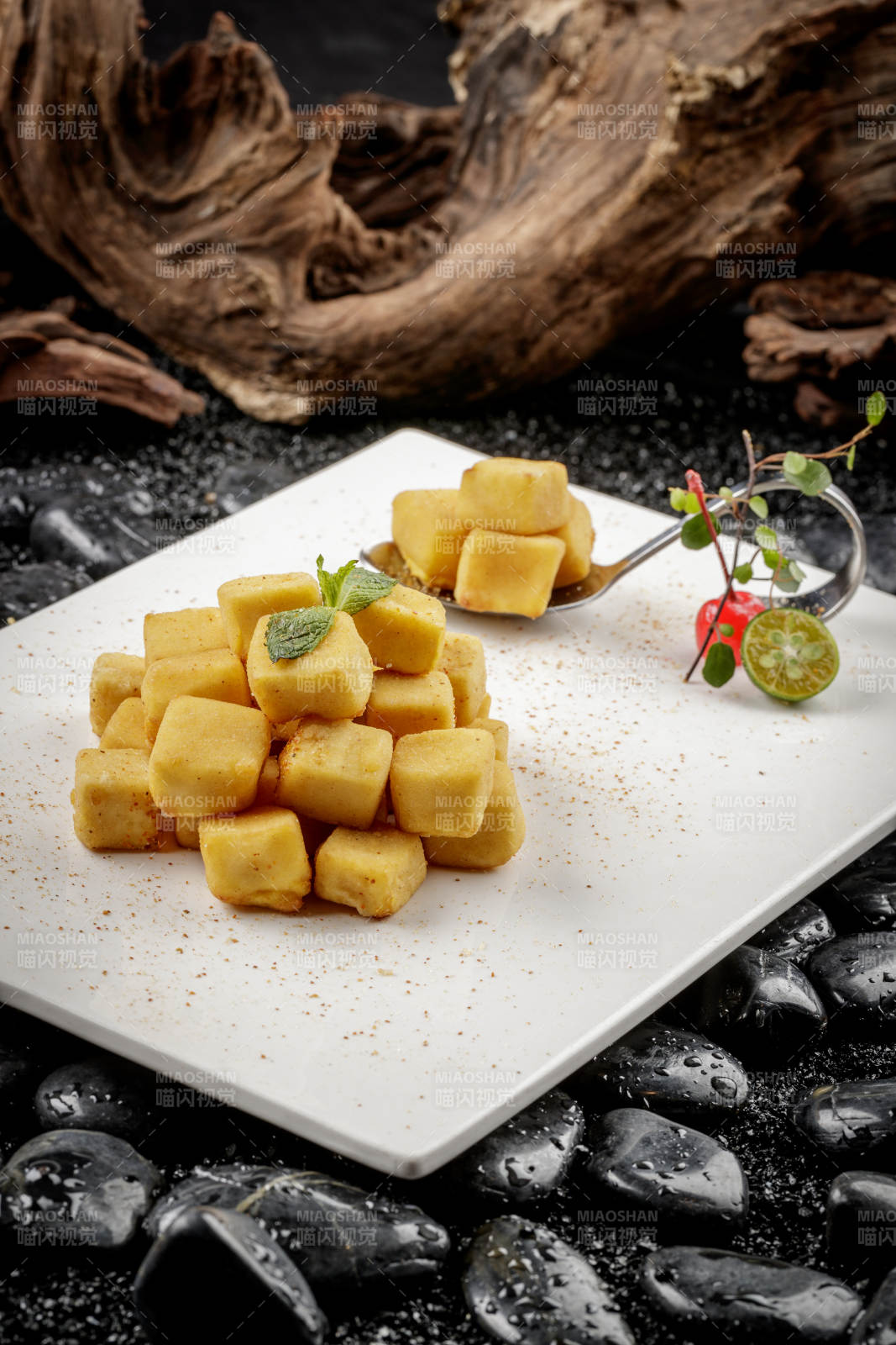 椒盐烧豆腐图片