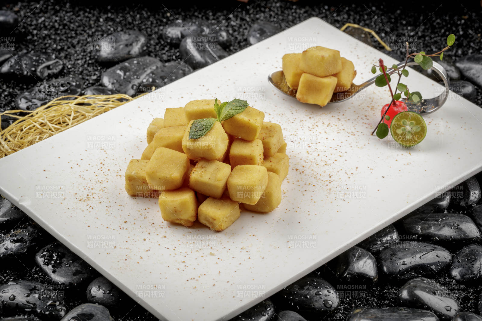 椒盐烧豆腐图片