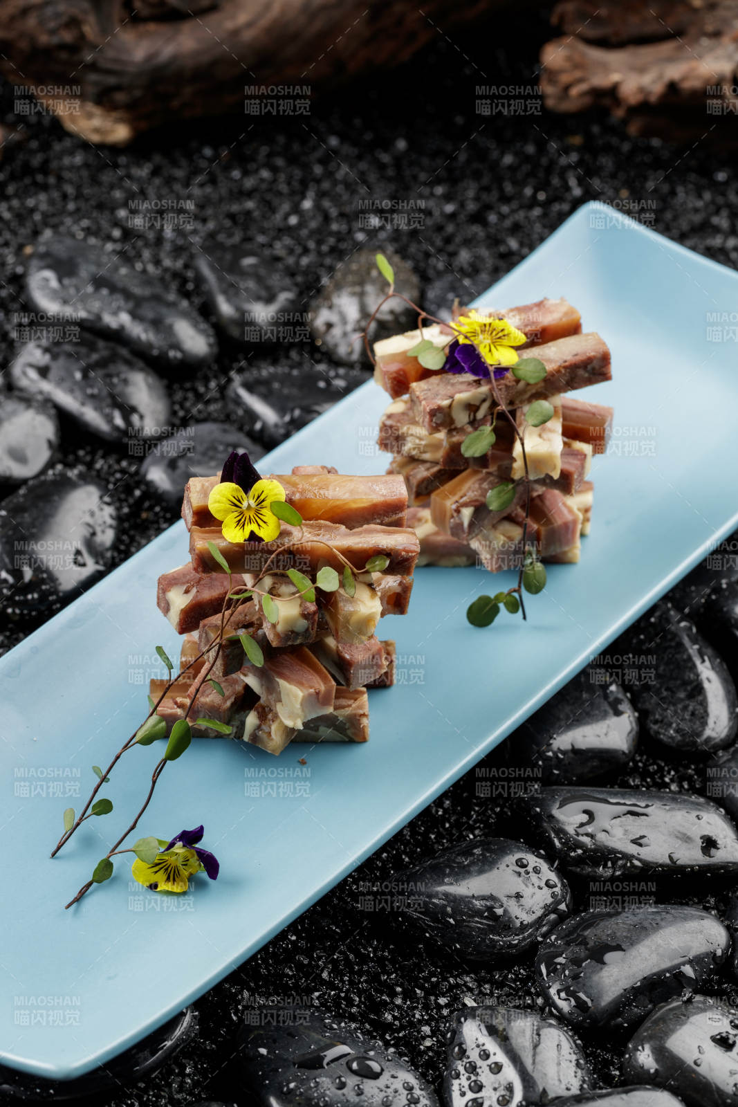 水晶桃仁驴肉图片