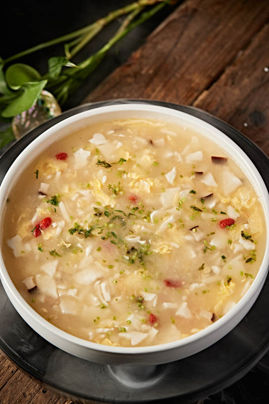 浓汤枸杞香菇千叶豆腐羹图片