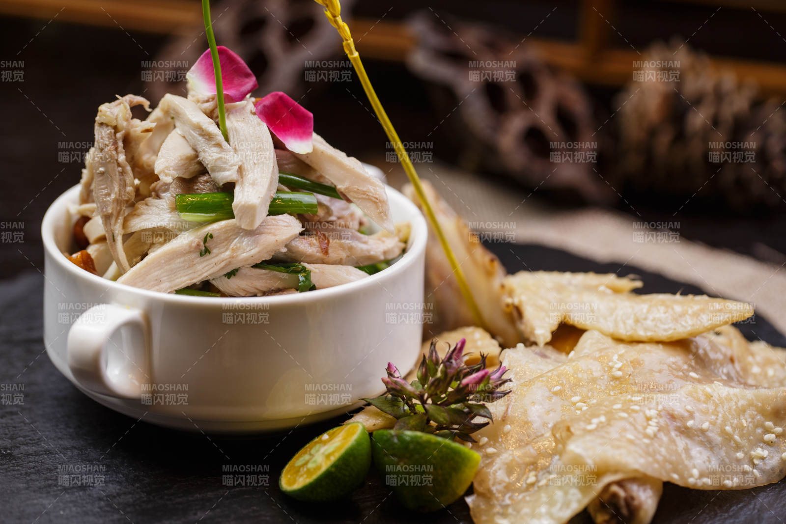 港式秘制白斩鸡图片