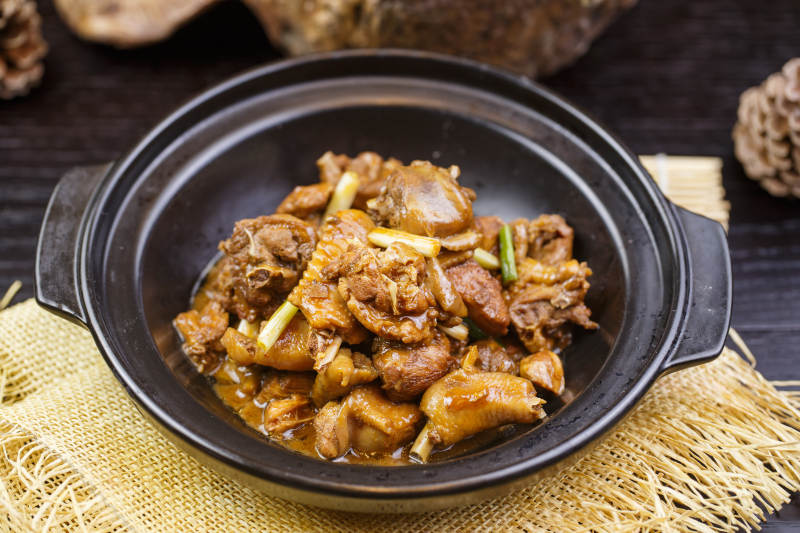 潮汕砂锅一品鸡图片