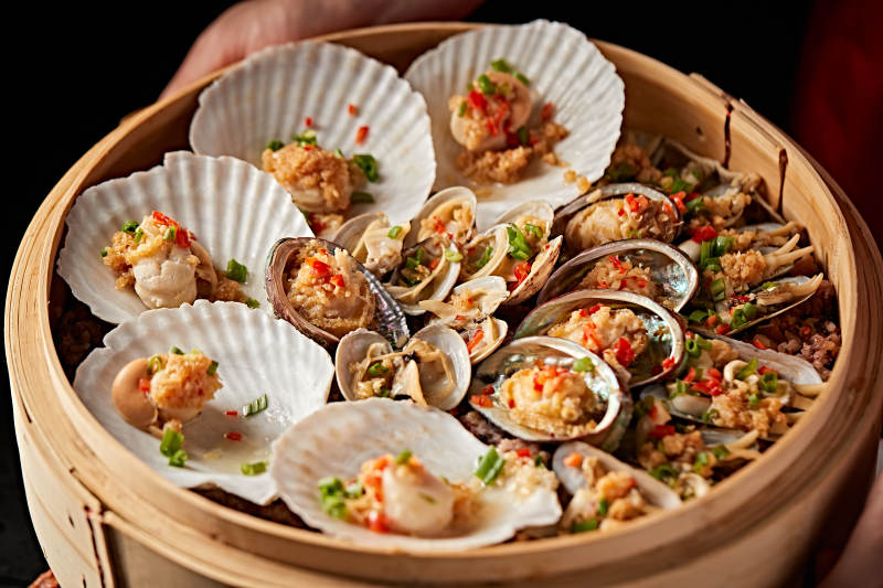 笼屉香蒸蒜蓉香辣海鲜大咖图片