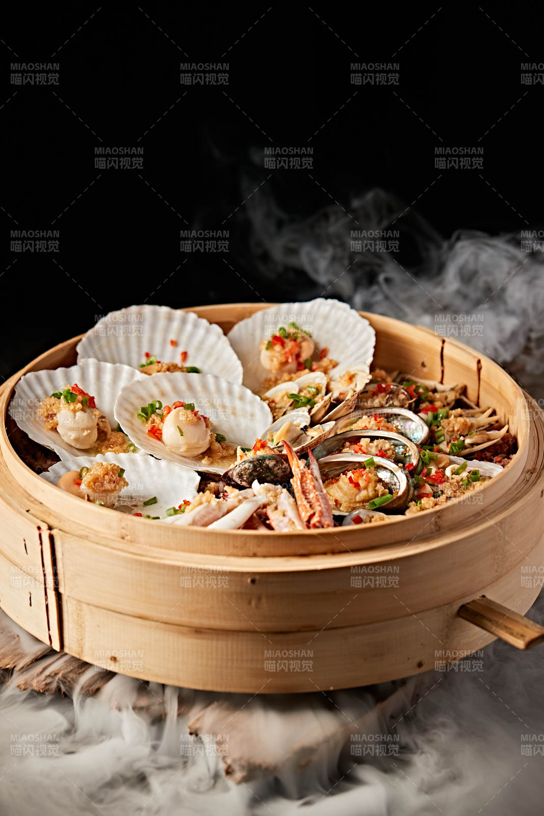 笼屉香蒸蒜蓉香辣海鲜大咖图片