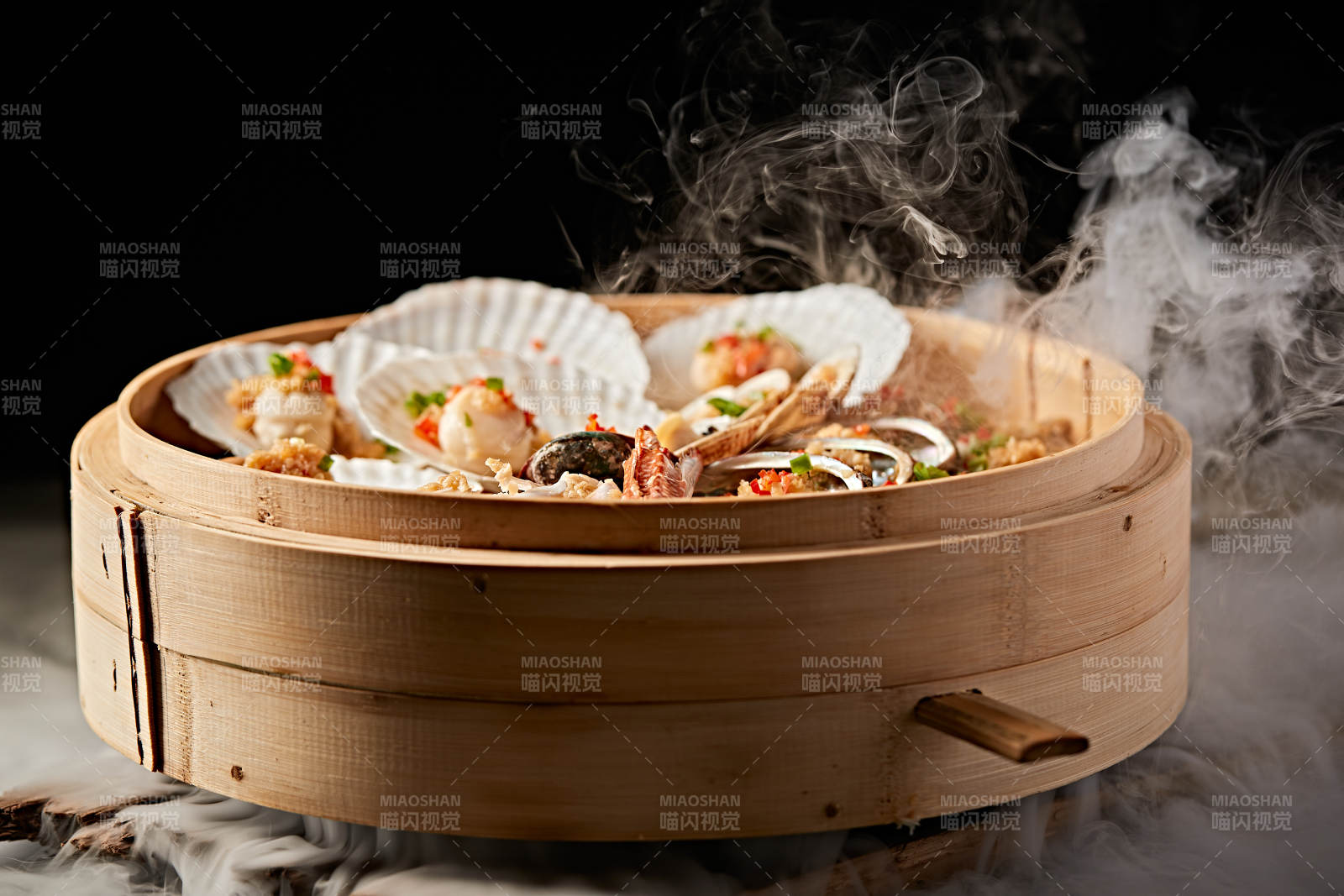 笼屉香蒸蒜蓉香辣海鲜大咖图片