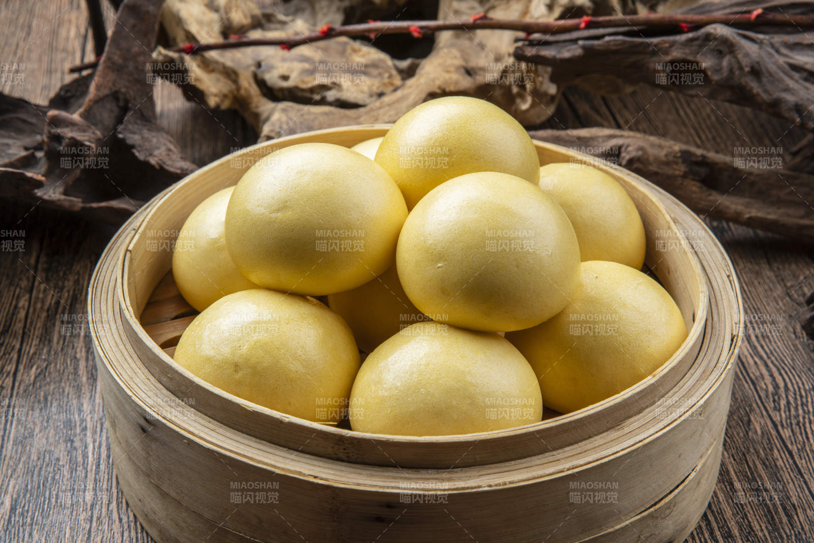 粗粮豆沙包图片