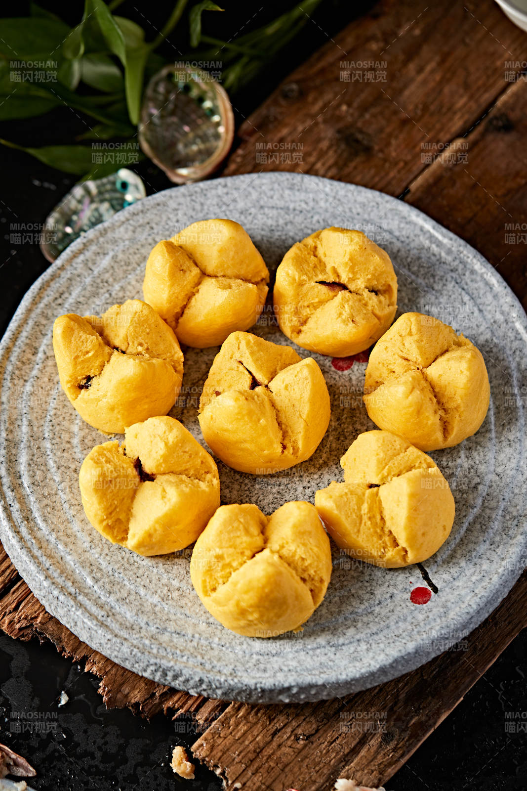 糜子面豆馅开花黄馍馍图片