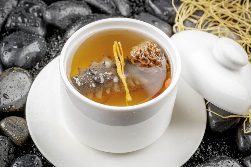 羊肚菌炖辽参图片