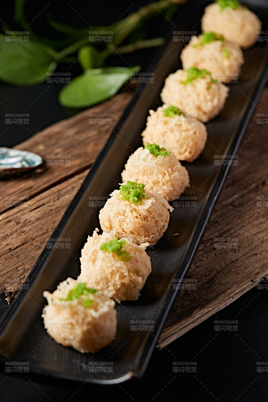 美味香炸面酥蜂窝大虾球图片