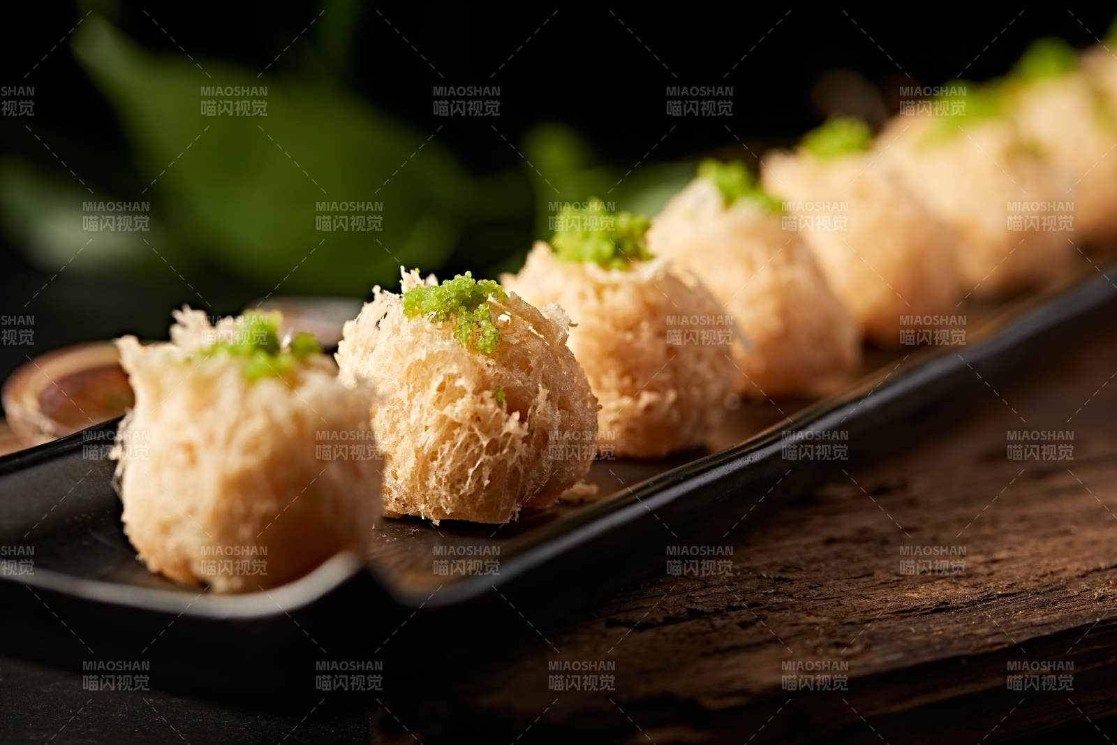 美味香炸面酥蜂窝大虾球图片