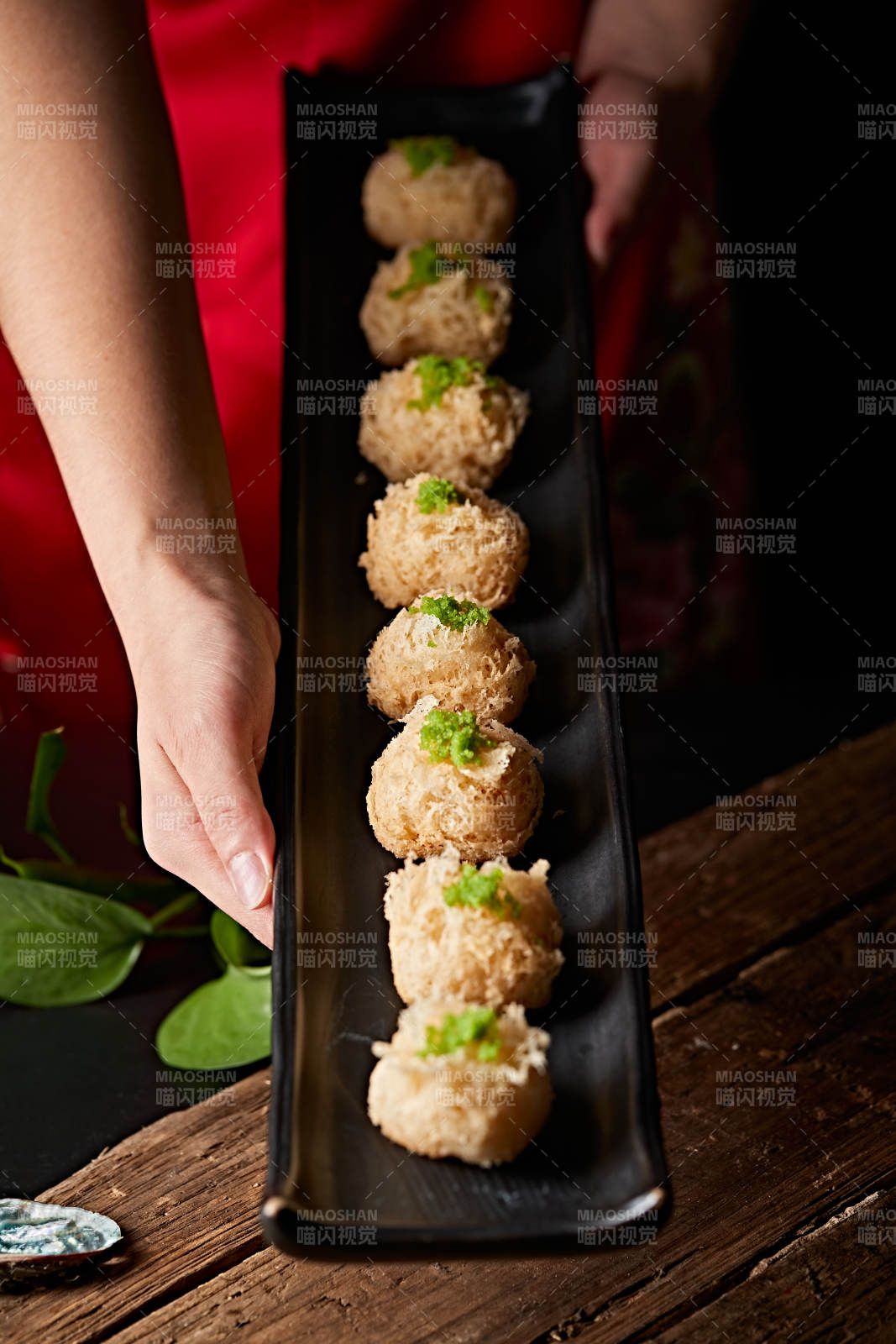 美味香炸面酥蜂窝大虾球图片