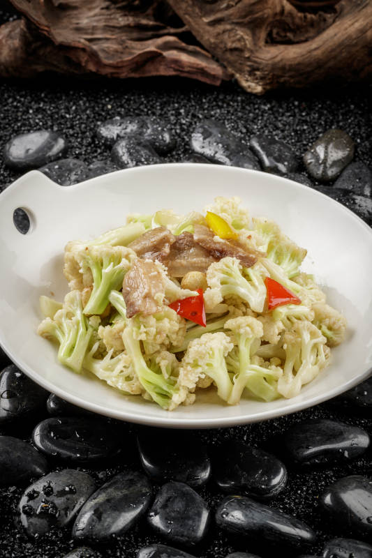 肉炒有机菜花图片