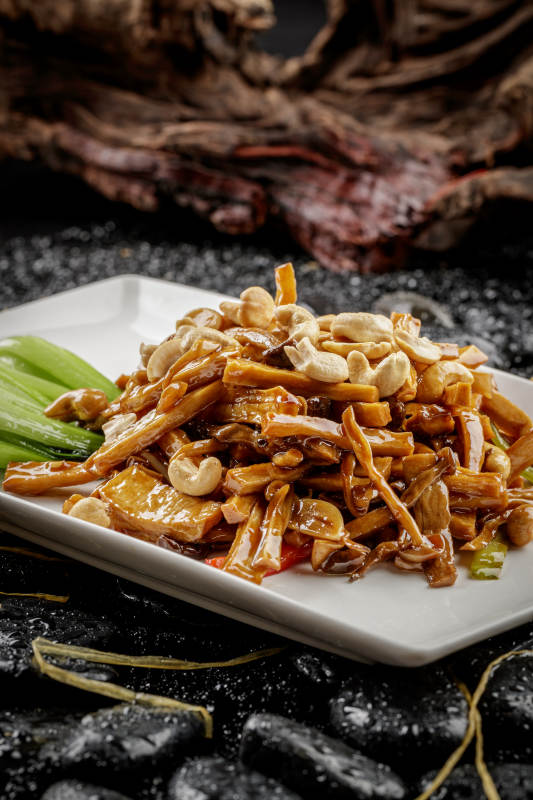 腰果手撕菌图片