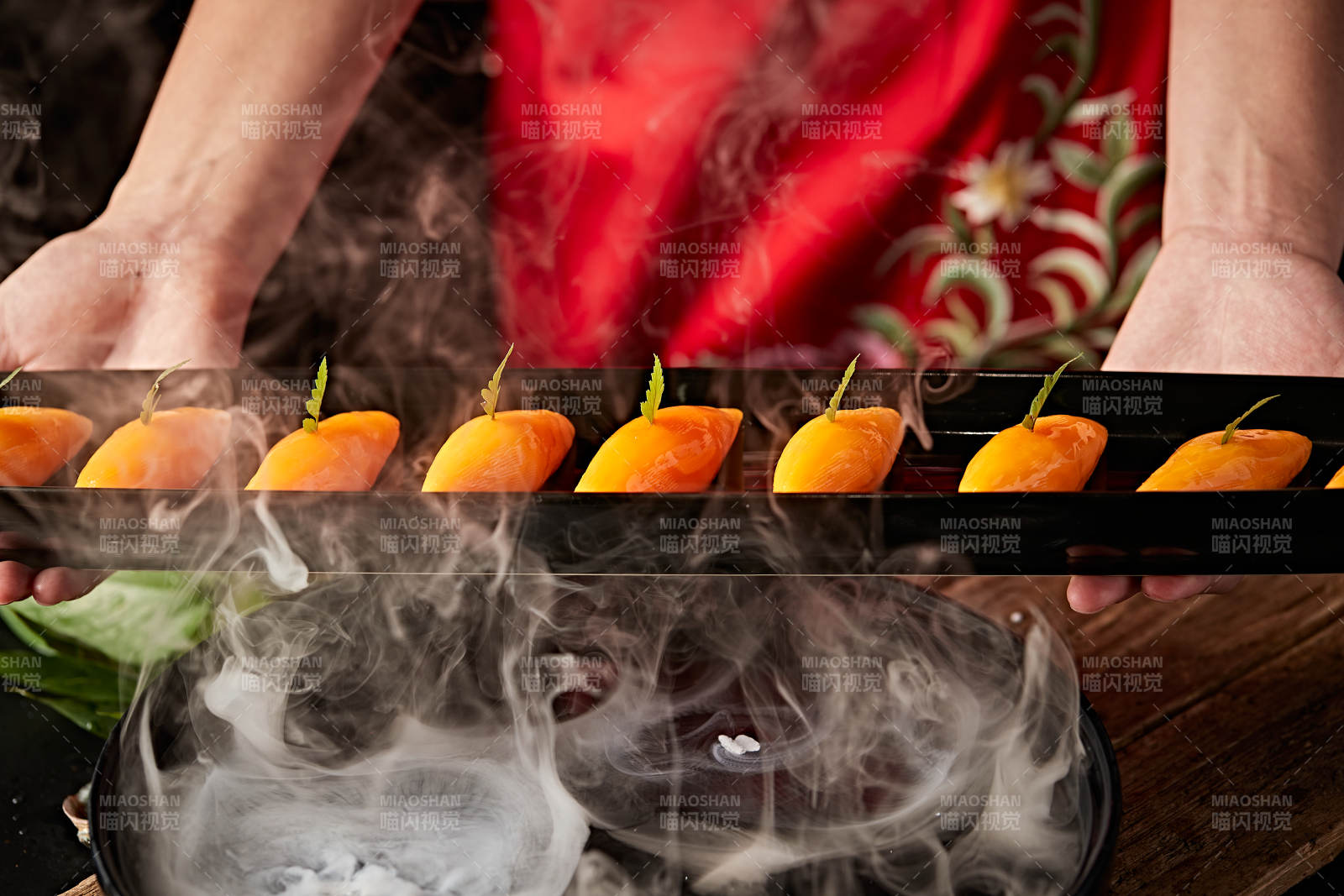 芒果造型浇汁蜂蜜醸红薯图片