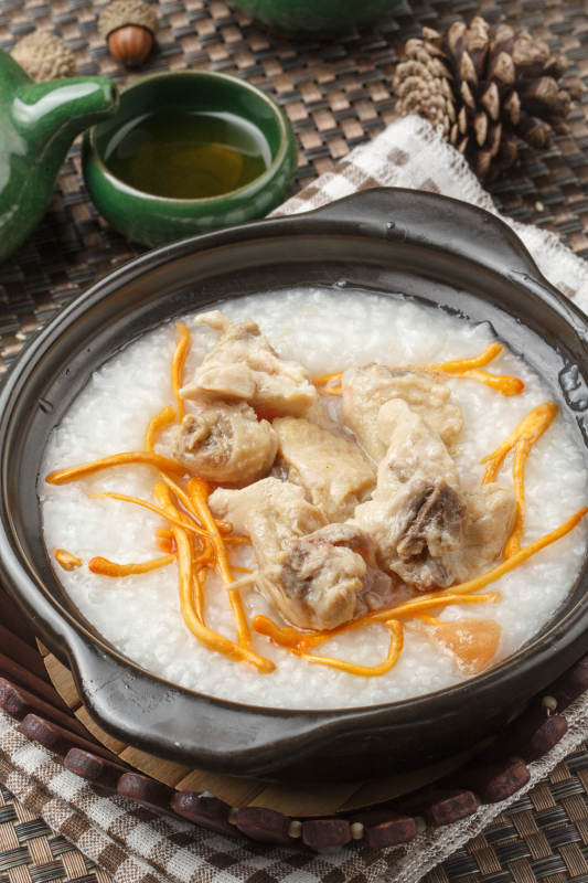 刚出笼的蜜汁粉蒸排骨图片