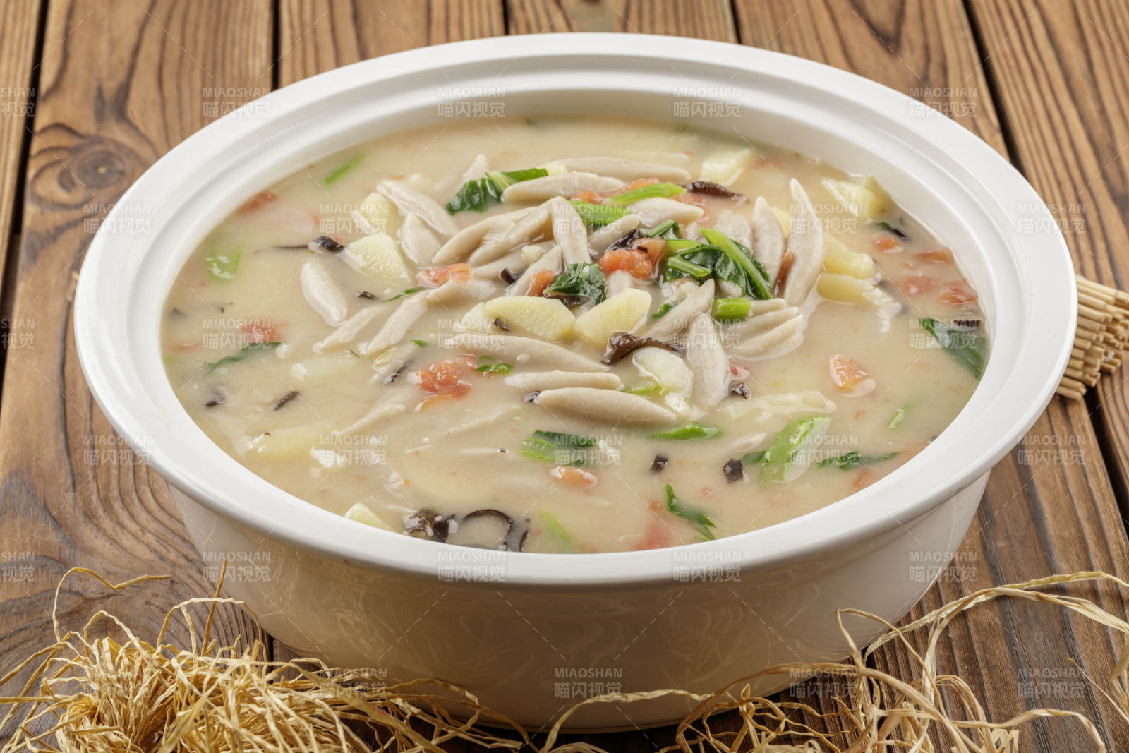 莜面生下鱼图片