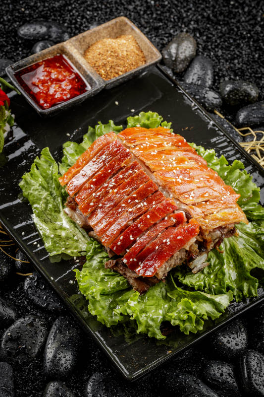 蒙古烤羊背图片