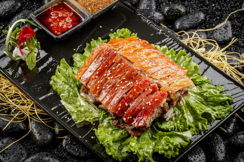 蒙古烤羊背图片