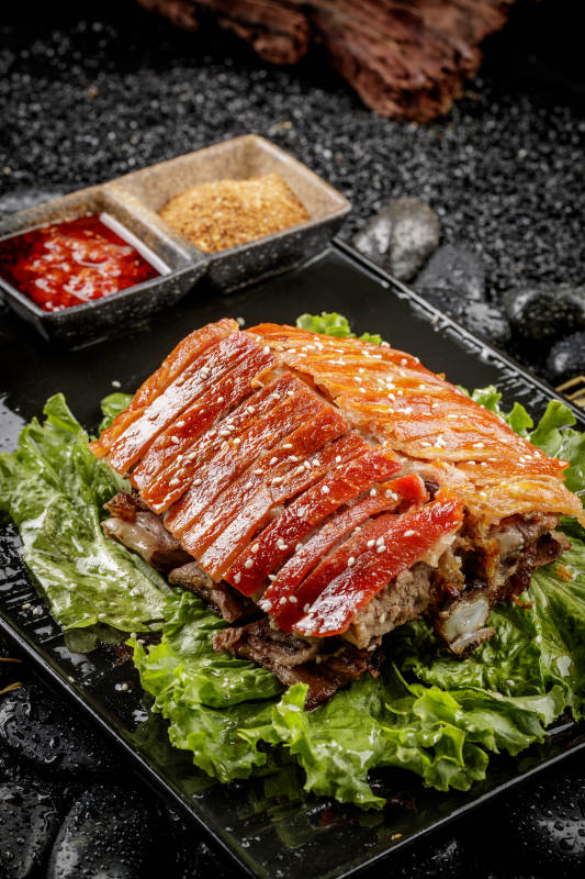 蒙古烤羊背图片