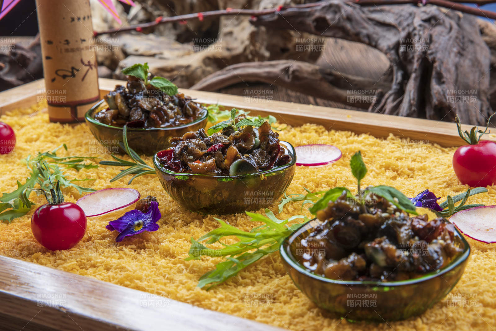 金米酱牛杂图片