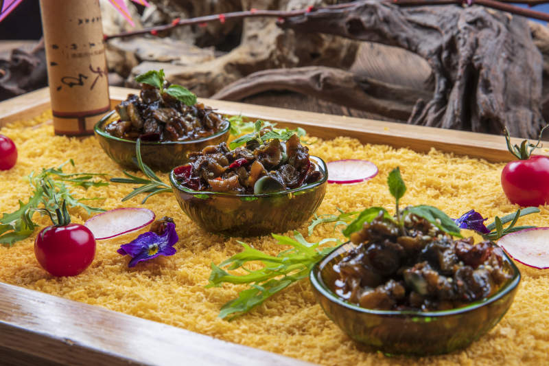 金米酱牛杂图片