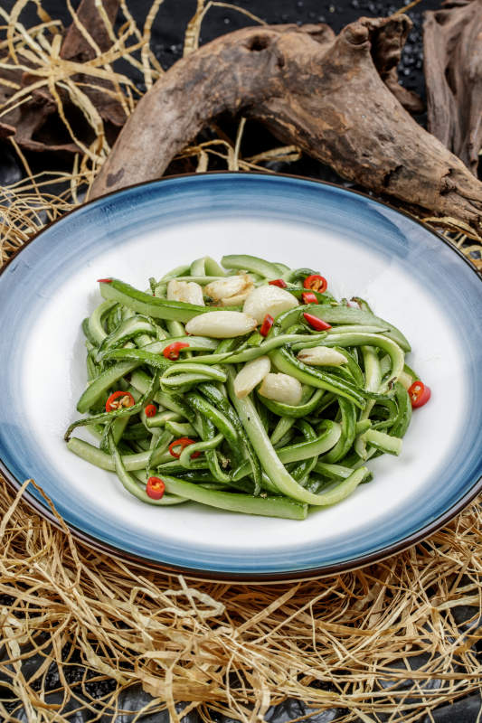 米椒蒜子炒瓜条图片