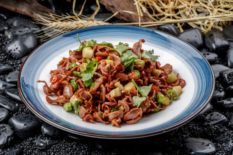 米椒爆鸡胗图片