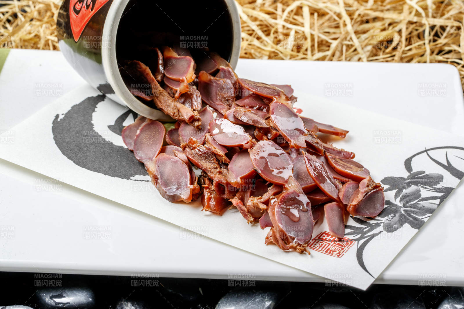 卤味鸡胗片图片