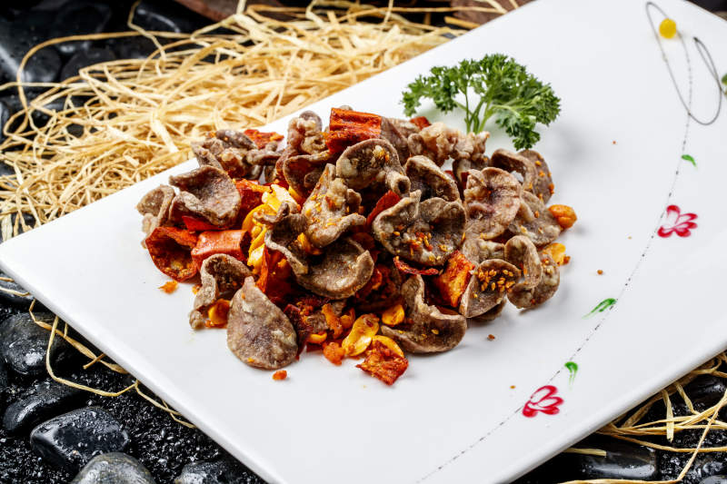 香辣果仁酥炸小腰图片