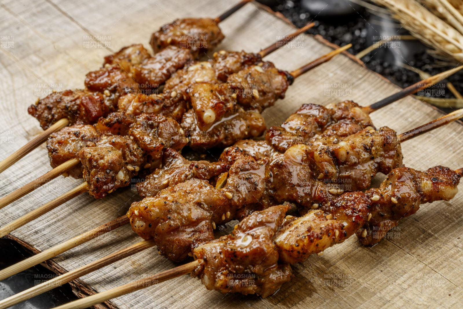 锦州烧烤炭烤羊肉筋图片
