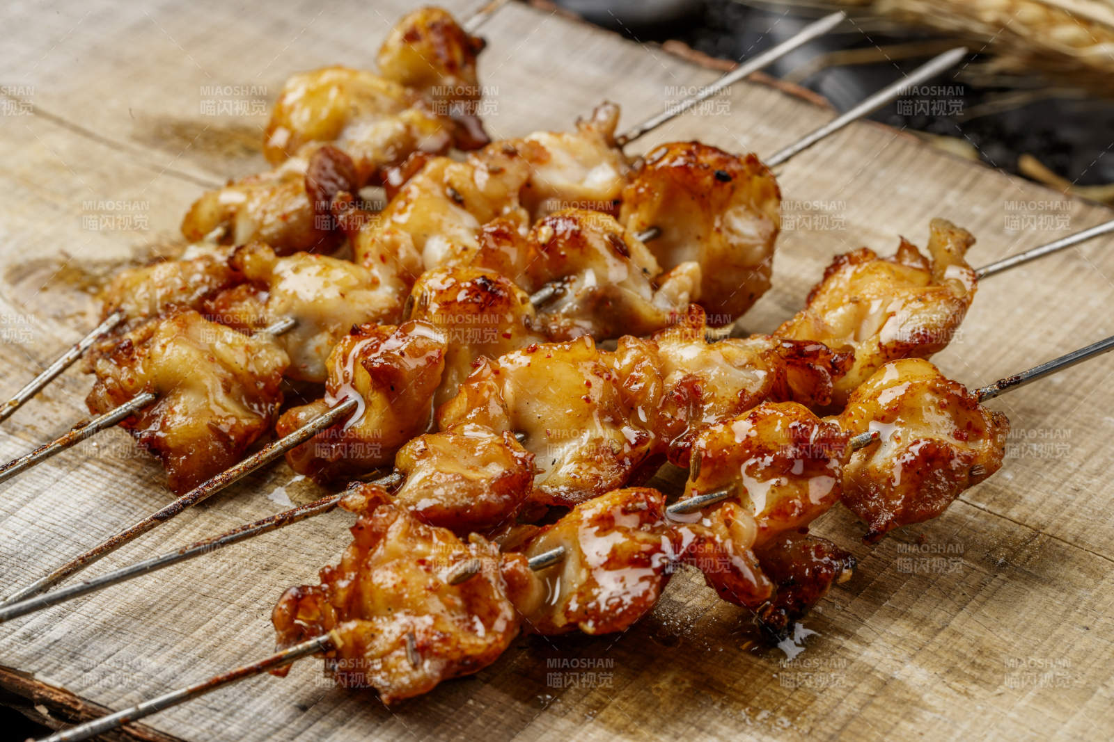 锦州烧烤炭烤鸡脆骨图片