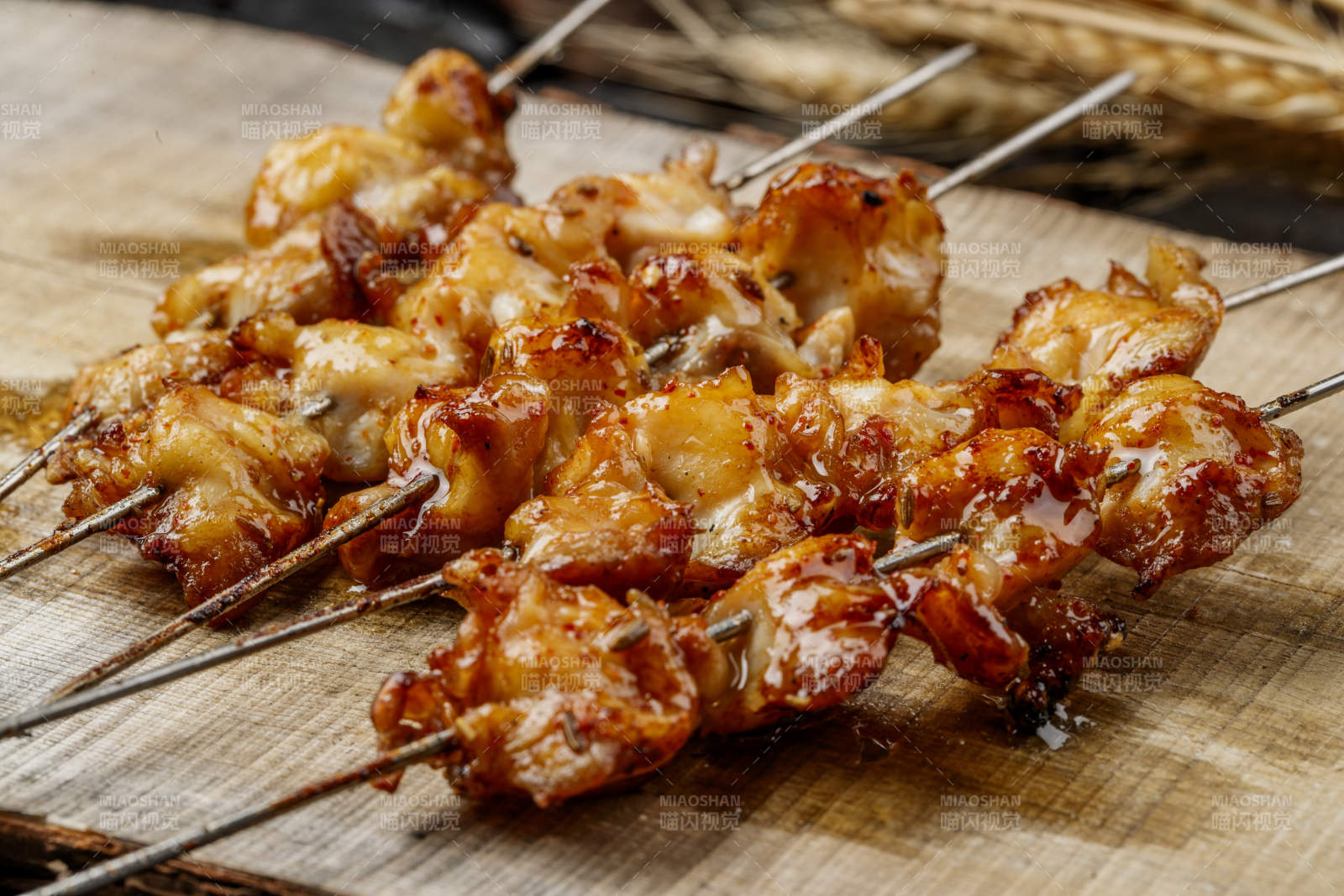 锦州烧烤炭烤鸡脆骨图片