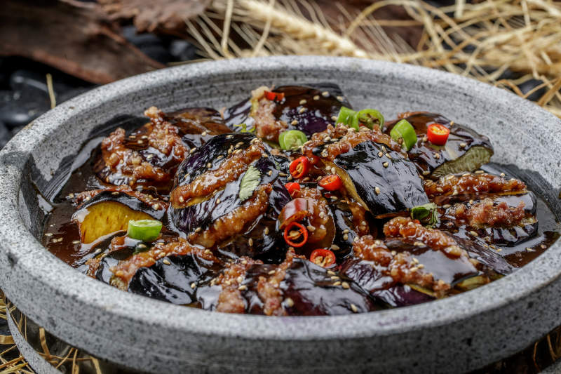 美味石锅酱烧茄子图片
