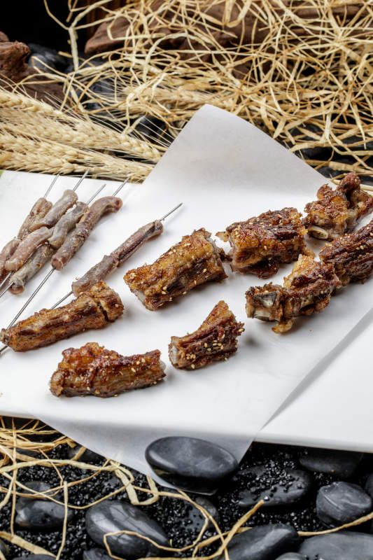 锦州烧烤炭烤羊鞭羊尾图片