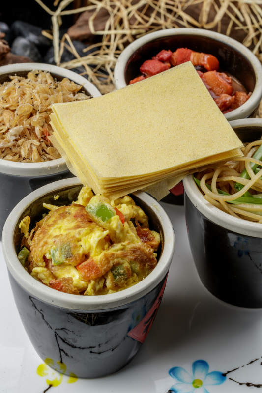 传统晋菜豆面煎饼四大缸图片