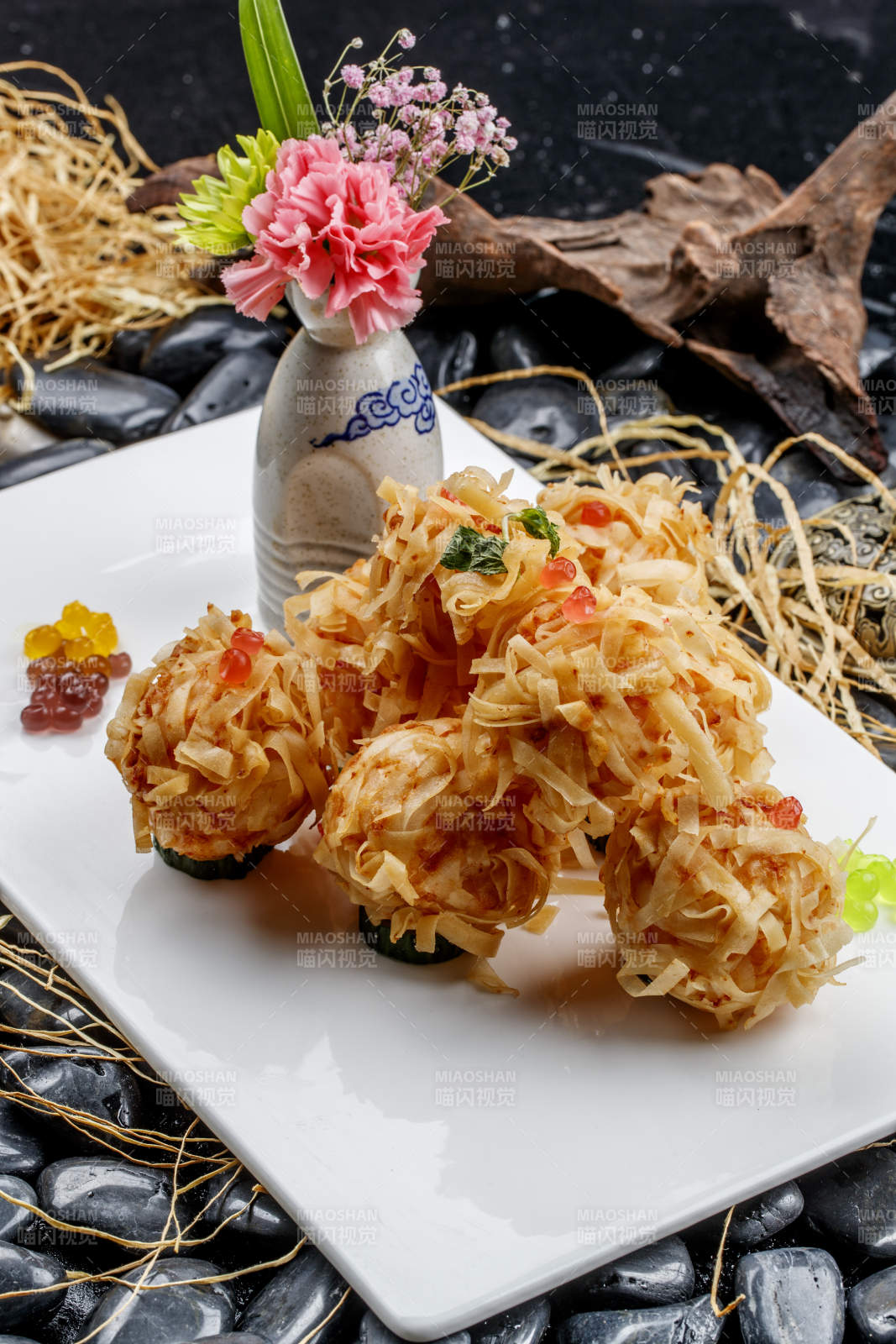 香炸龙虾球图片