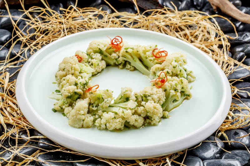 清炒有机花椰菜图片